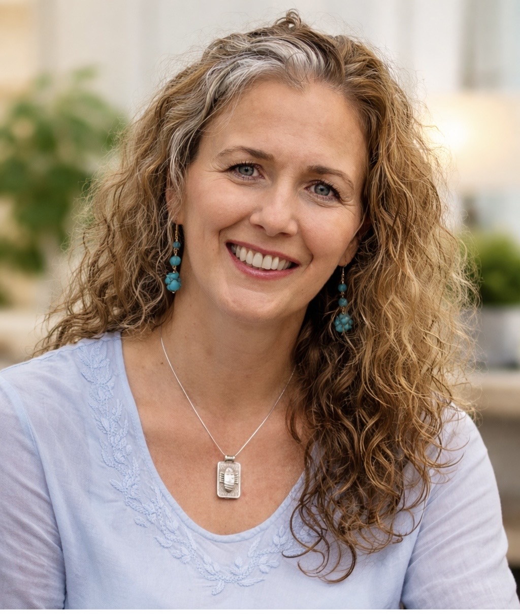 Claudia Marjoram about me bewellcounselling